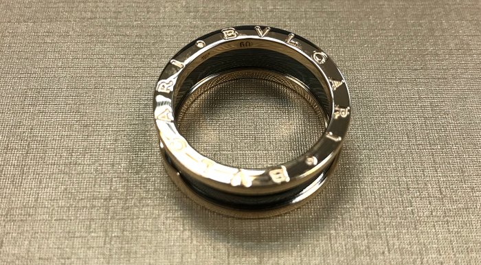 18 kt. Gold - B. Zero1 Ring (size: 60 