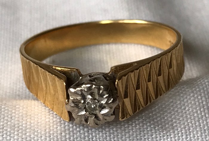 18 kt. Yellow gold - Vintage 18k Gold Ring - Diamond - Catawiki