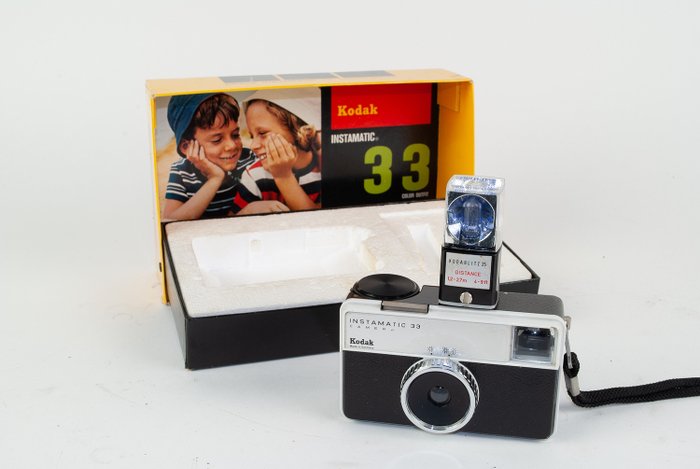 Kodak Instamatic 33 camera (original box)