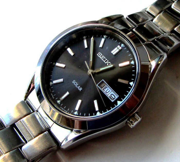 Seiko - Solar SNE039P1 Dress Eng. French Day Date Watch Oyster, Leather & stretch band - V158-0AB0 - Άνδρες - 2011-σήμερα