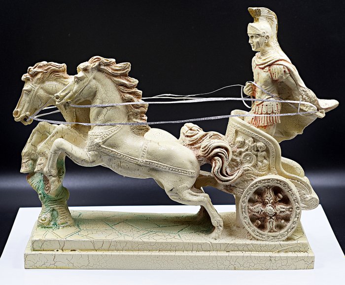 La Biga Romana (Bis Iuga) - Grande scultura in marmo dell'Imperatore Romano con cavalli e carro - Skulptur (1) - Marmor