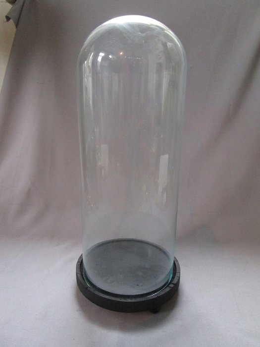 Grosser, antik glasskuppel - glasdrop - glaskuppel - glassklokke - med base (træ) - højde med base ca. 50 cm - blæst glas