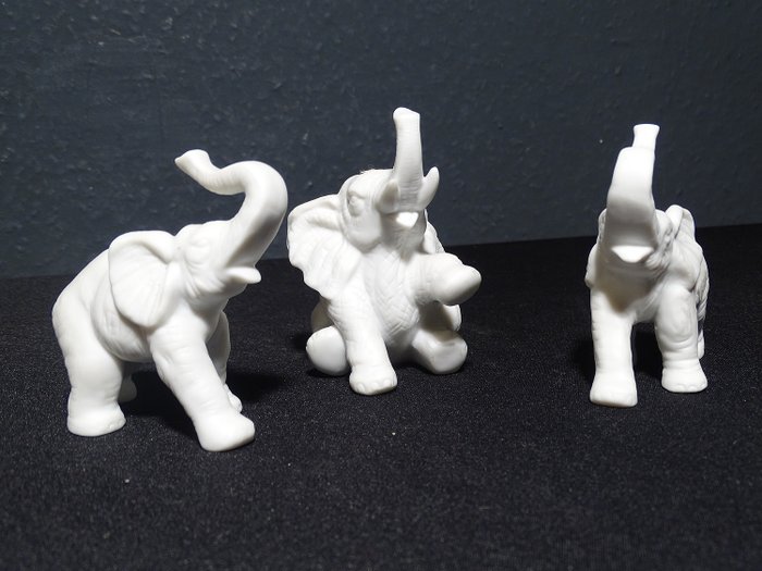 Rosenthal - Figurină, Cifrele de familie de elefanti (3) - Porțelan