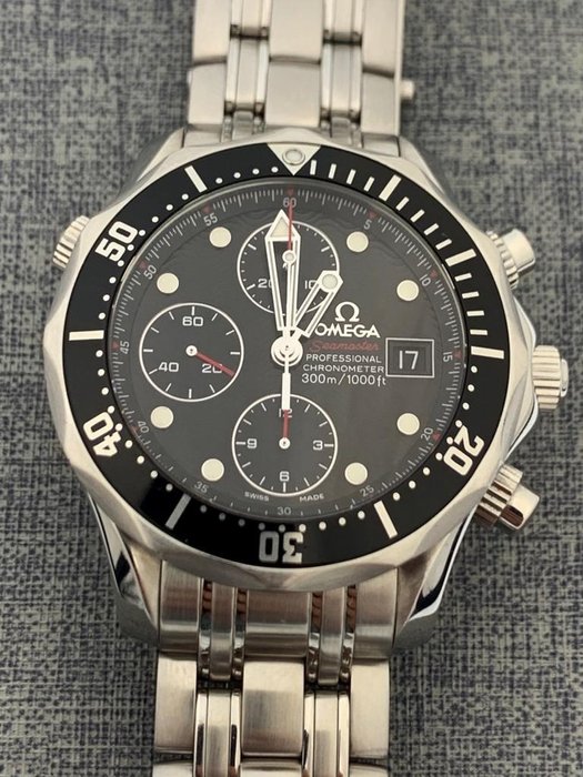 Omega - Seamaster Professional Diver's Chronograph 300 M. - 213.30.42.40.01.001 - Homme - 2000-2010