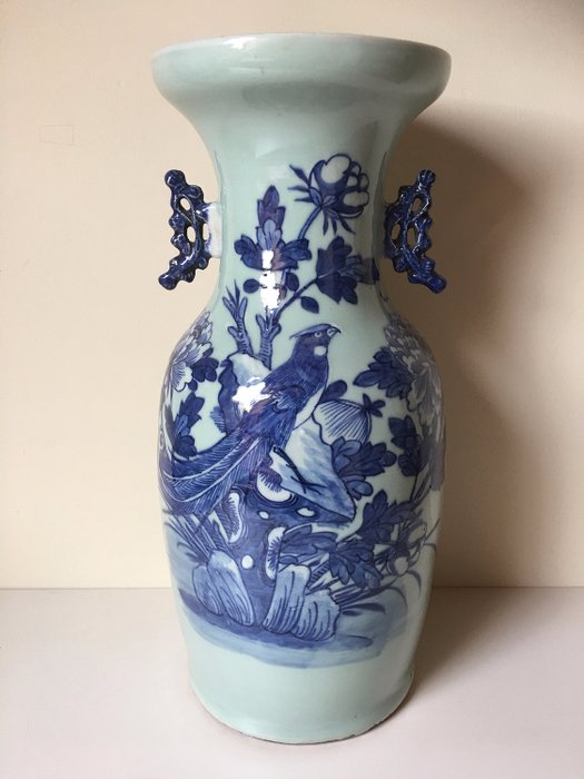 Vaso - Azul e branco, Celadon - Porcelana - Ave, Flores - China - século XIX