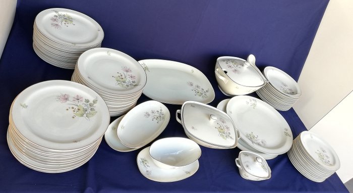 K&A Krautheim - Selb Bavaria - 12人晚餐套裝, 1個帶勺大湯碗，2個大圓盤，1個大橢圓盤，2個小盤 (69) - 瓷器