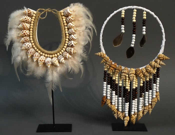 Collana Di Conchiglie Decorative In Stile Papua 2 Catawiki