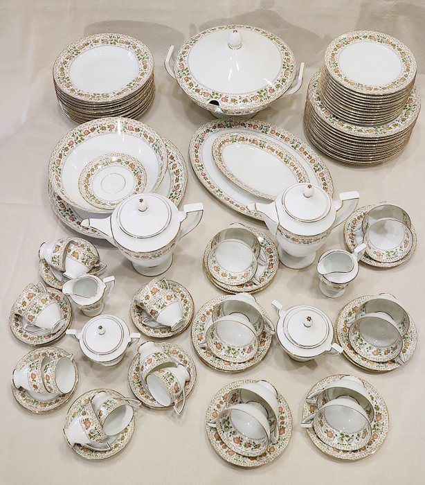 Royal Tettau Bavaria - Servizio da tavola per 12 persone (100) - Porcellana