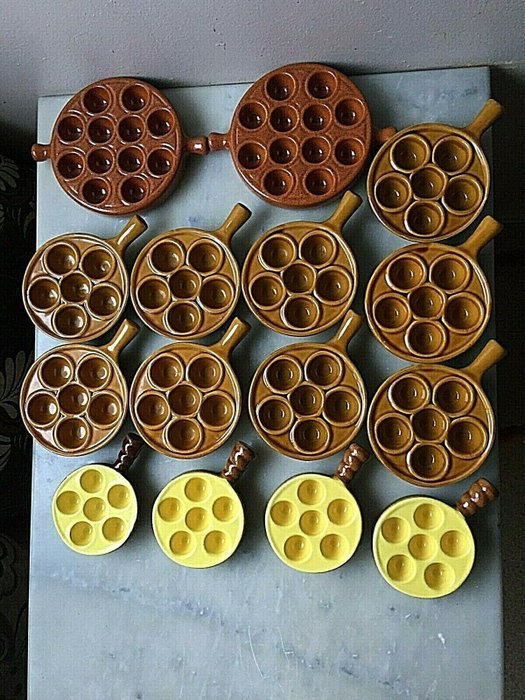 Emile Henry - 12孔和6孔蝸牛鍋 (15) - 藝術裝飾 - 琺瑯陶瓷