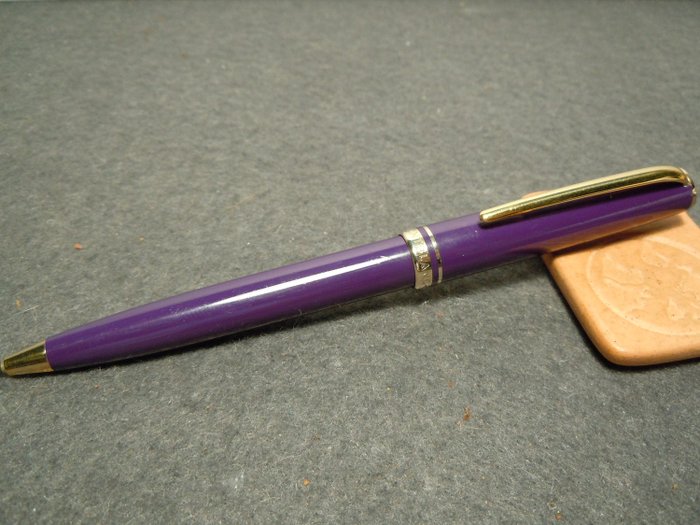 Montblanc - Vintage 90年代稀有紫色圆珠笔