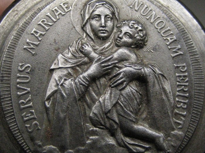 Medaille von Maria aus Schönstatt Deutschland - Stahl