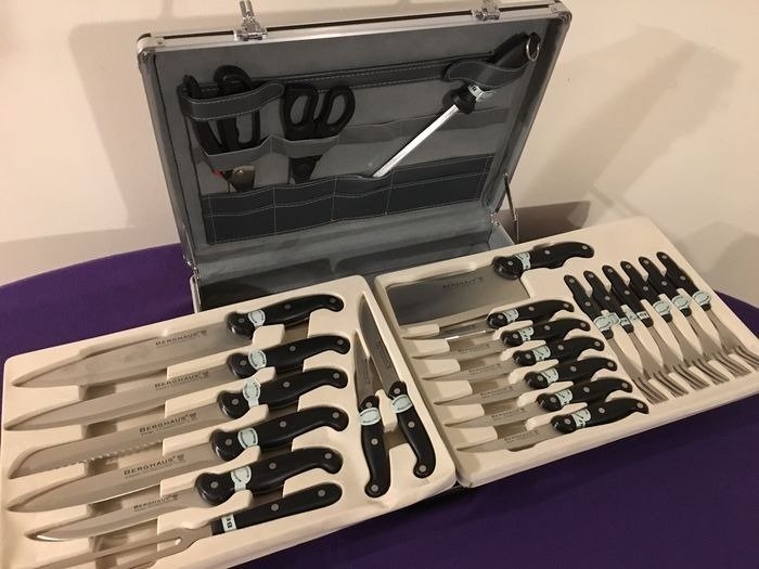 Berghaus - cutlery set in steel case (24) - Steel (stainless)