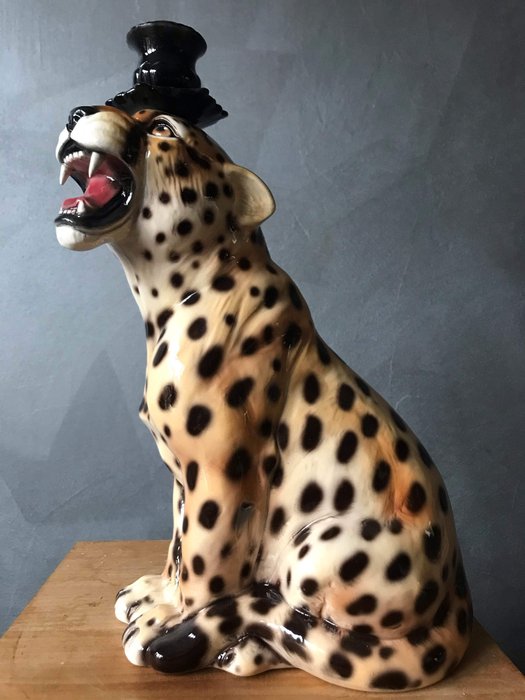 Italiaans porselein - Chandelier, Sculpture, Guépard, léopard, léopard