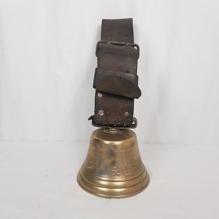 Fantastic Swiss big cow bell around 1900! - Bronze, Leather