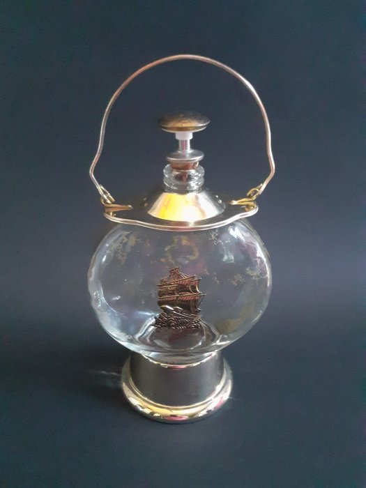 Swan Lake - Flasche, Spieluhr (1) - Jahrhundertmitte Moderne - Kristall, Kupfer
