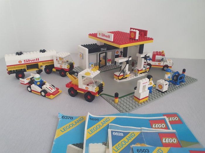 LEGO - Classic Town - Stacja benzynowa Shell i pojazdy (4 zestawy) - 1980-1989
