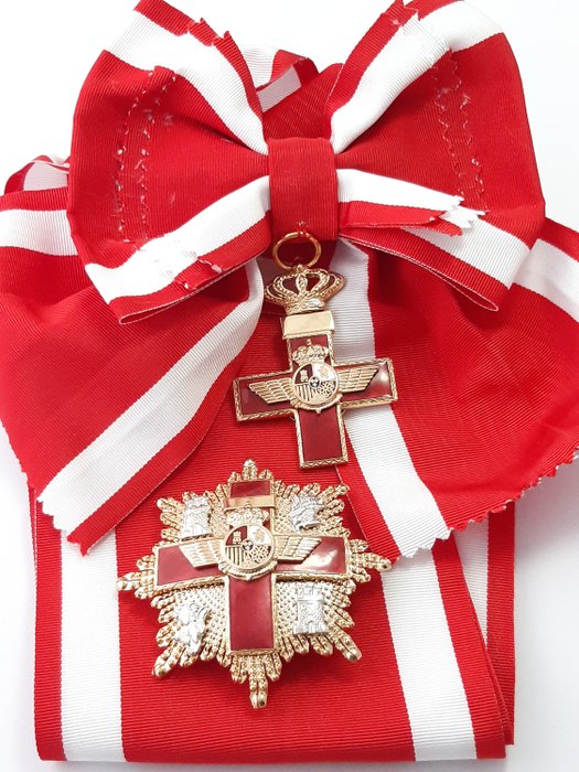 西班牙 - 空军 - 奖章 - Grand Cross of the Order of Air Force merit red distinction, with sash - 2003