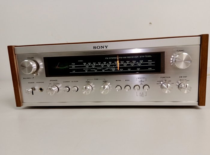 Sony - STR-7035L - Stereo receiver