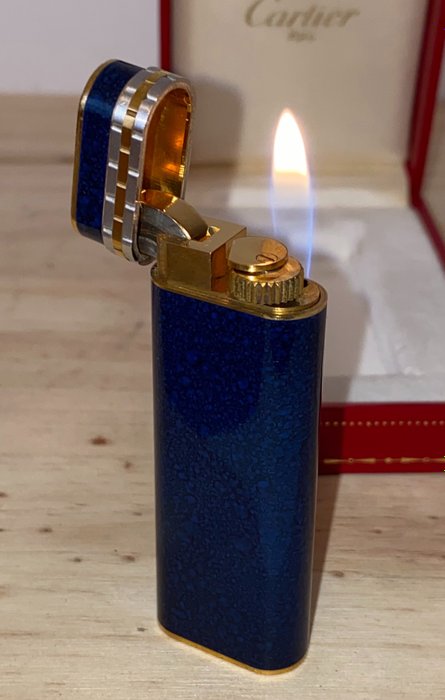 Cartier - Lighter - Rare Blue Les Must Laque de Chine With Box