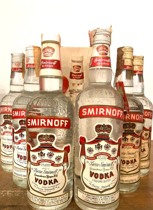 Smirnoff - Vodka - b. década de 1960, década de 1970, década de 1980 - 75cl - 6 garrafas