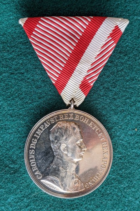 Österreich - Tapferkeitsmedaille 1 Klass “FORTITVDINI” - Auszeichnung, Medallie, Österreichisch-ungarische Silbermedaille, 1. Klasse - 1917