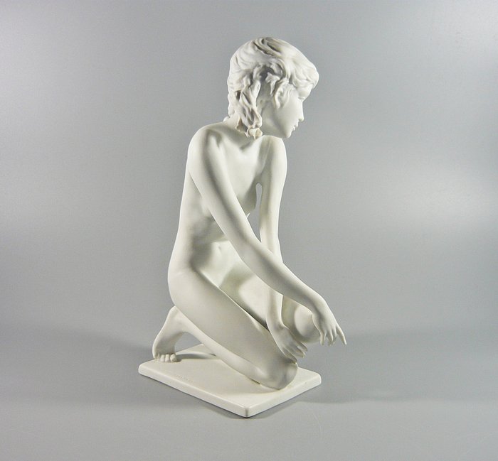 Hollóháza - Figurine Jeune Fille Nue - 24 cm - Porcelaine