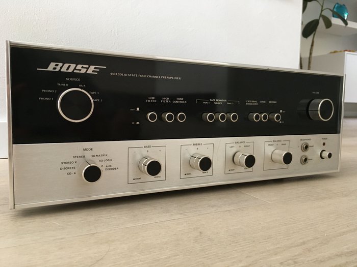 Bose - 4401 - Quadraphonischer Vorverstärker