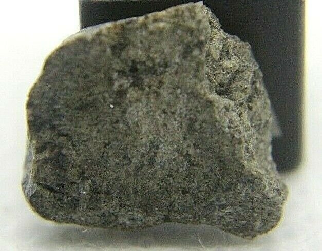SHERGOTTITE MARTIANO OFICIALMENTE CLASSIFICADO E APROVADO Meteorito de acondrite - 0.8 g