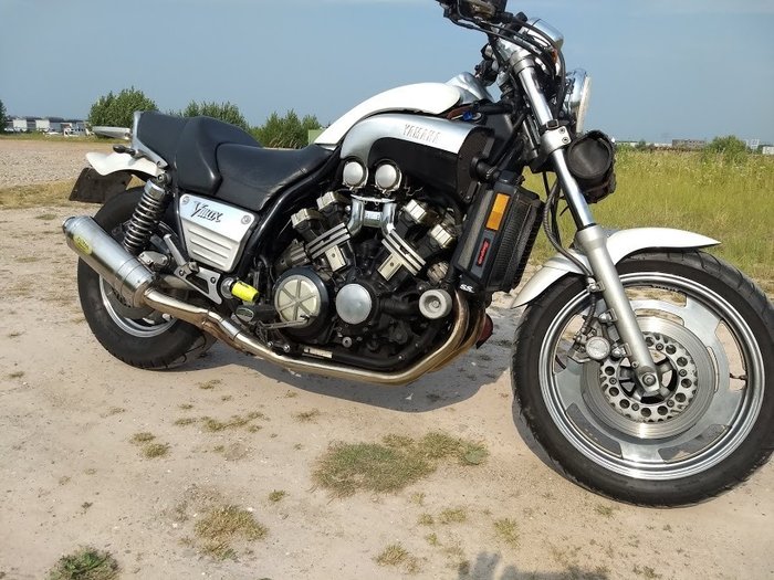 Yamaha - Vmax - 1200 cc - 1986