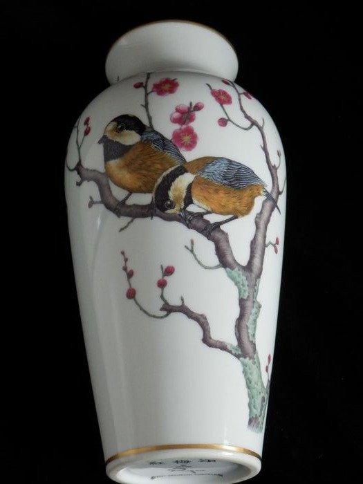 Ryn - Japan - Franklin Mint - Vase, Vase mit Vogelmotiv (1) - Porzellan