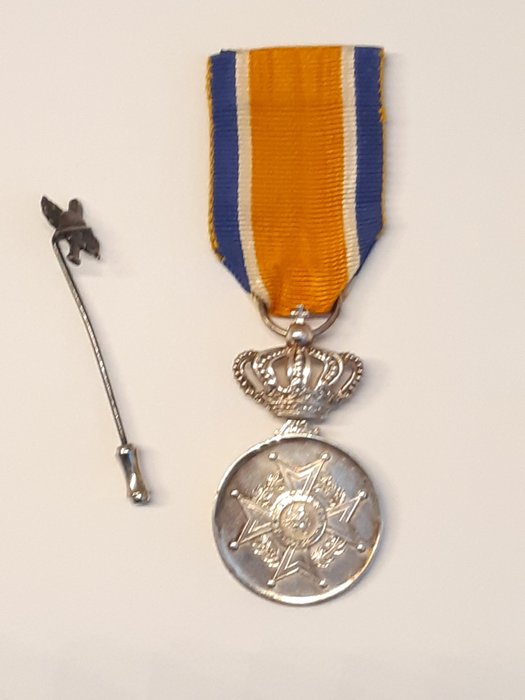 Nederland – Onderscheiding/ Ere medaille – De Orde van Oranje-Nassau – Zilver