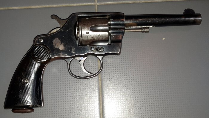 Stati Uniti d'America - Colt - modelo Argentino 1895 - Double action (DA) - Revolver - .38 Special cal