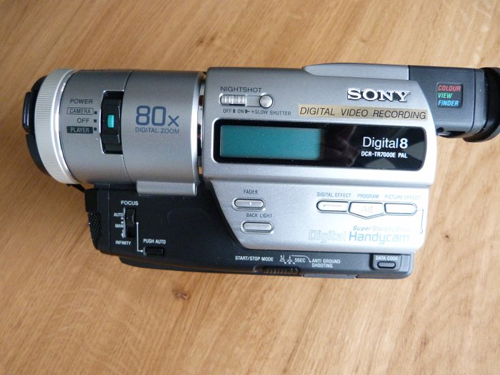 Sony DCR-TR7000E Digital 8