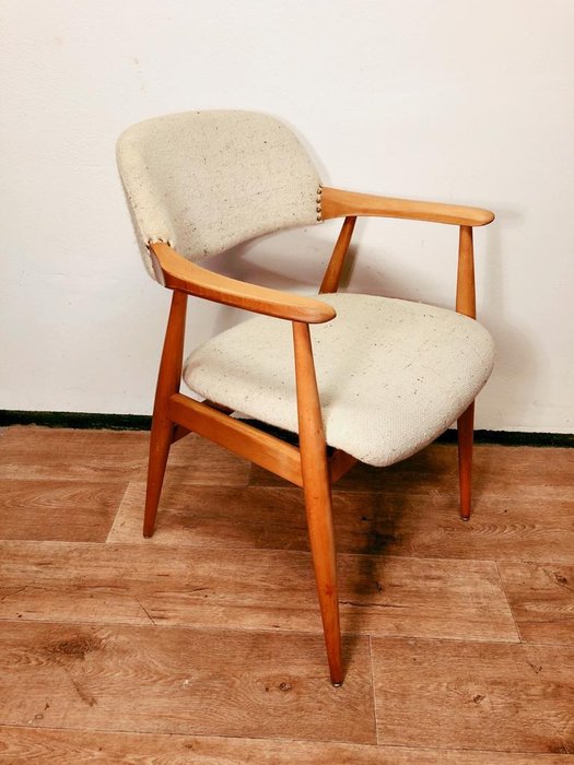 Casala - Chair