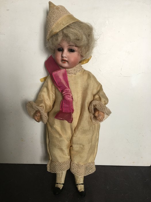 Gebruder Kuhnlenz - 44-17 - 舊的mignonette娃娃，十九世紀末 - 1890-1899 - 德國