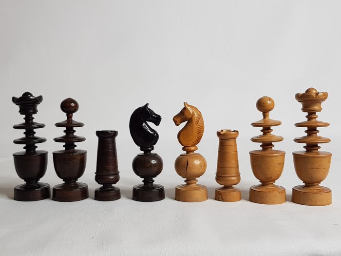 Antik Regency stílusú sakk készlet - Fa