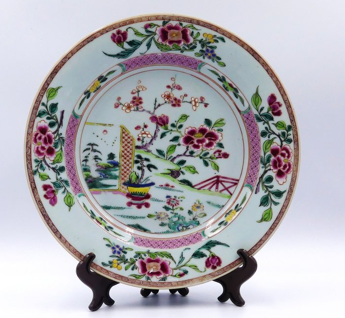 Placa da empresa indiana da família Rose - Porcelana - China - século XVIII