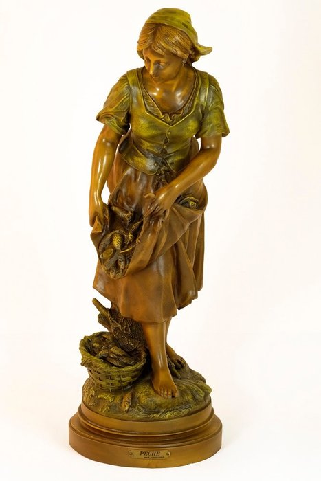 Jean-Louis Grégoire (1840-1890) - Große Skulptur einer Dame mit einem Verschluss mit dem Titel "Pèche" - 60 cm - Rohzink - Anfang des 20. Jahrhunderts