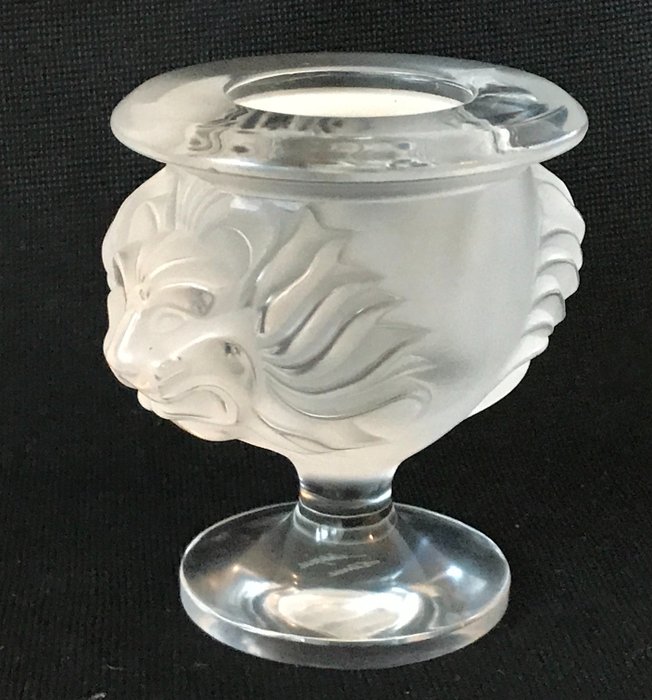 Lalique - Lion Head Feuerzeughalter - Kristall