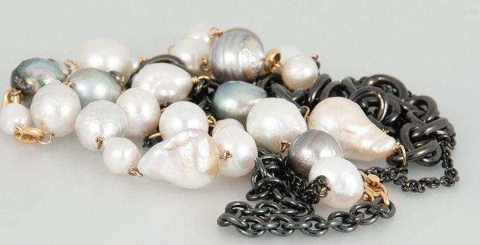 18 kt. Freshwater pearl, Gold, Tahitian pearl - Necklace, used for sale  London