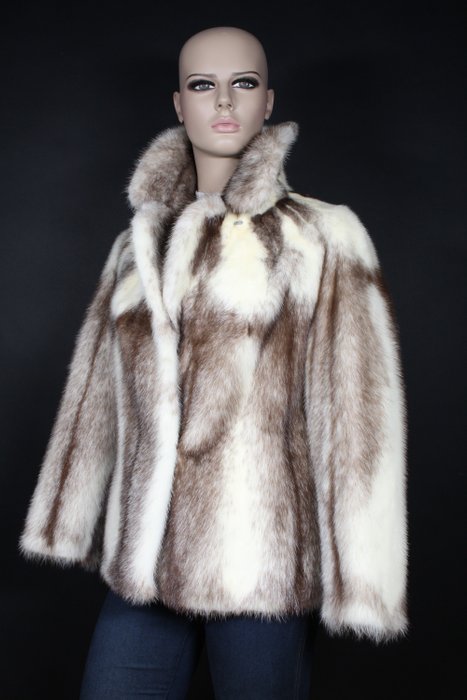 Artisan Furrier Mink Fur Coat, Most Common Fur Used For Coats