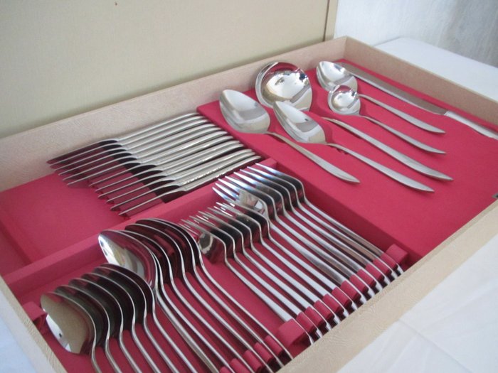 Gero Zilduro - 漂亮的餐具（6人），装在老式暗盒中 - 不锈钢