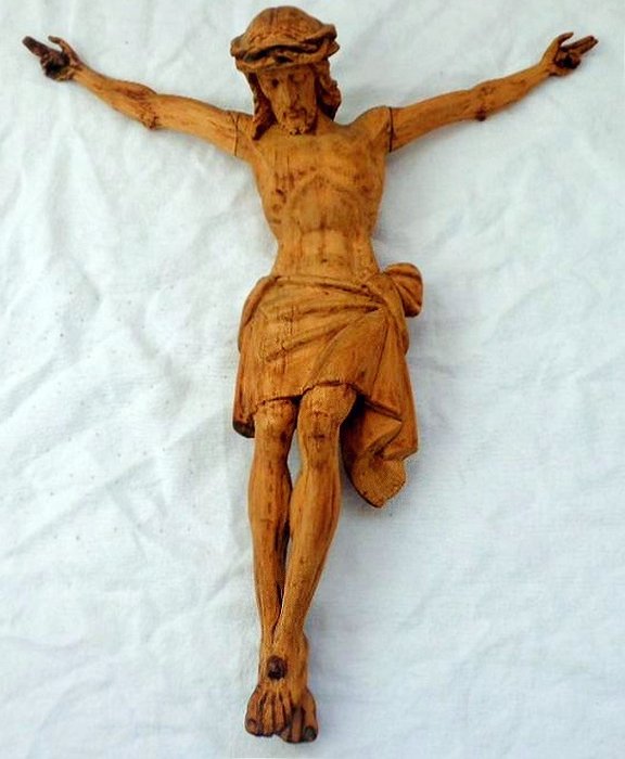 Antique Jesus figure made of wood, handcrafted Jesus on the cross, antique old (1) - Wood
