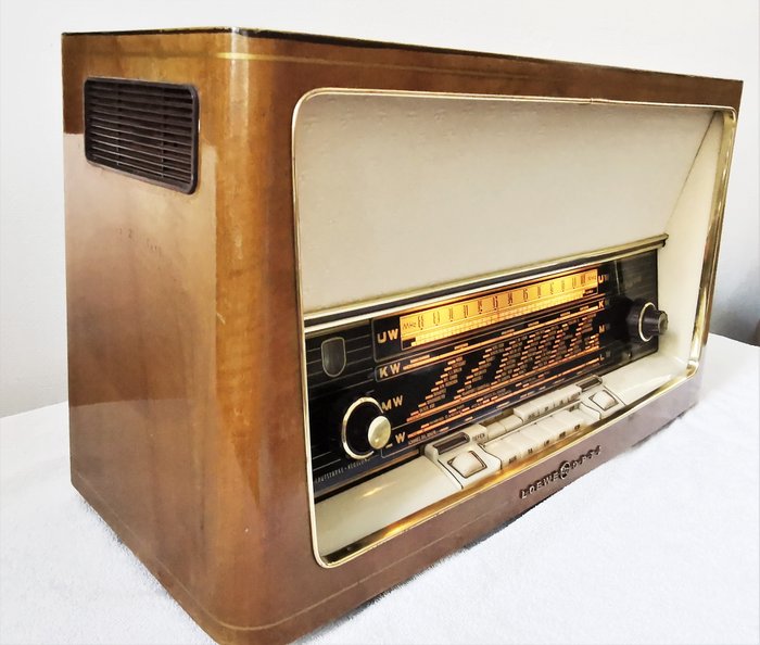 Loewe-Opta - Truxa-3731W - Hi-Fi - Tube radio