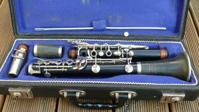 V. Kohlert & Sons - Lignatone - B klarinett - Czechoslovakia - 1938