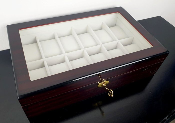 Premium - Luxus - 12 Uhren Uhrenbox Holz Uhrenkoffer - 2011-present for sale  London