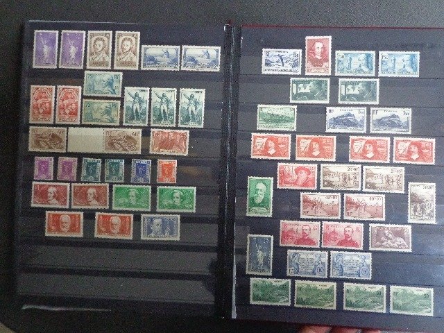 Frankrijk 1936/1937 - Dealer’s stock of semi-modern pre-war stamps, mint**, first choice, VVF