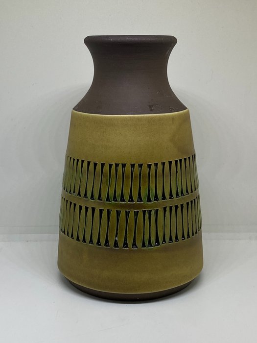 Tomas Anagrius - Alingsås Keramik - Vase