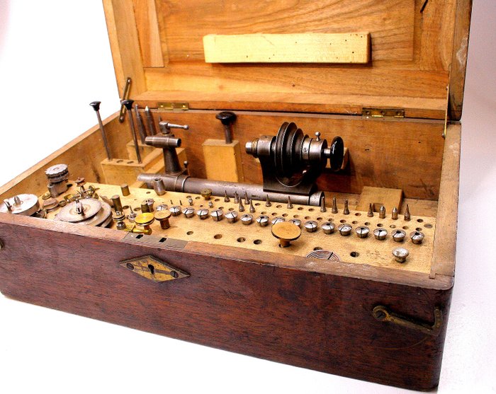 Uhrmacher Werkzeuge, Uhrmacher-Drehbank - Eisen (geschmiedet) - Anfang des 20. Jahrhunderts