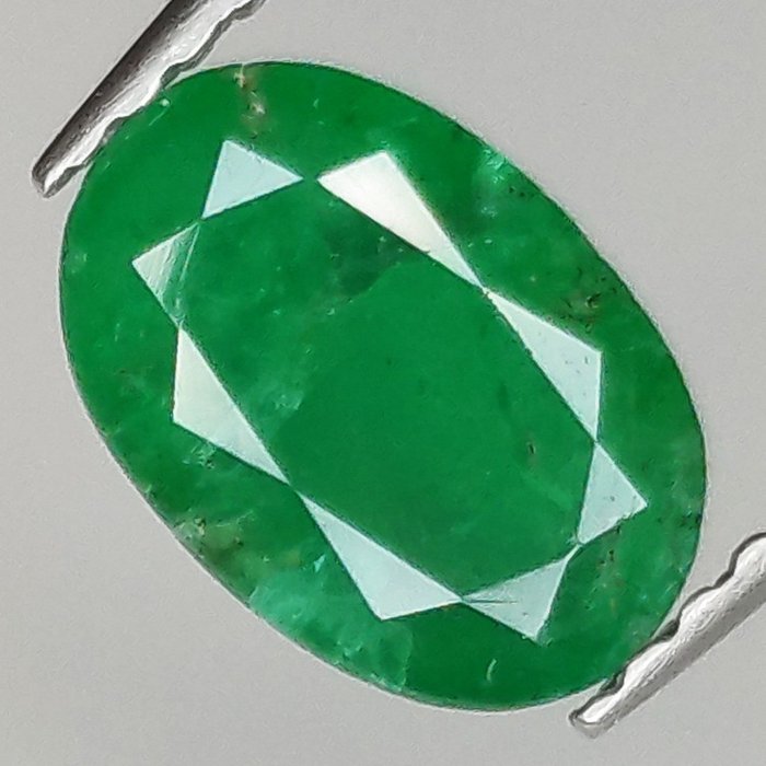 Emerald - 0.96 ct